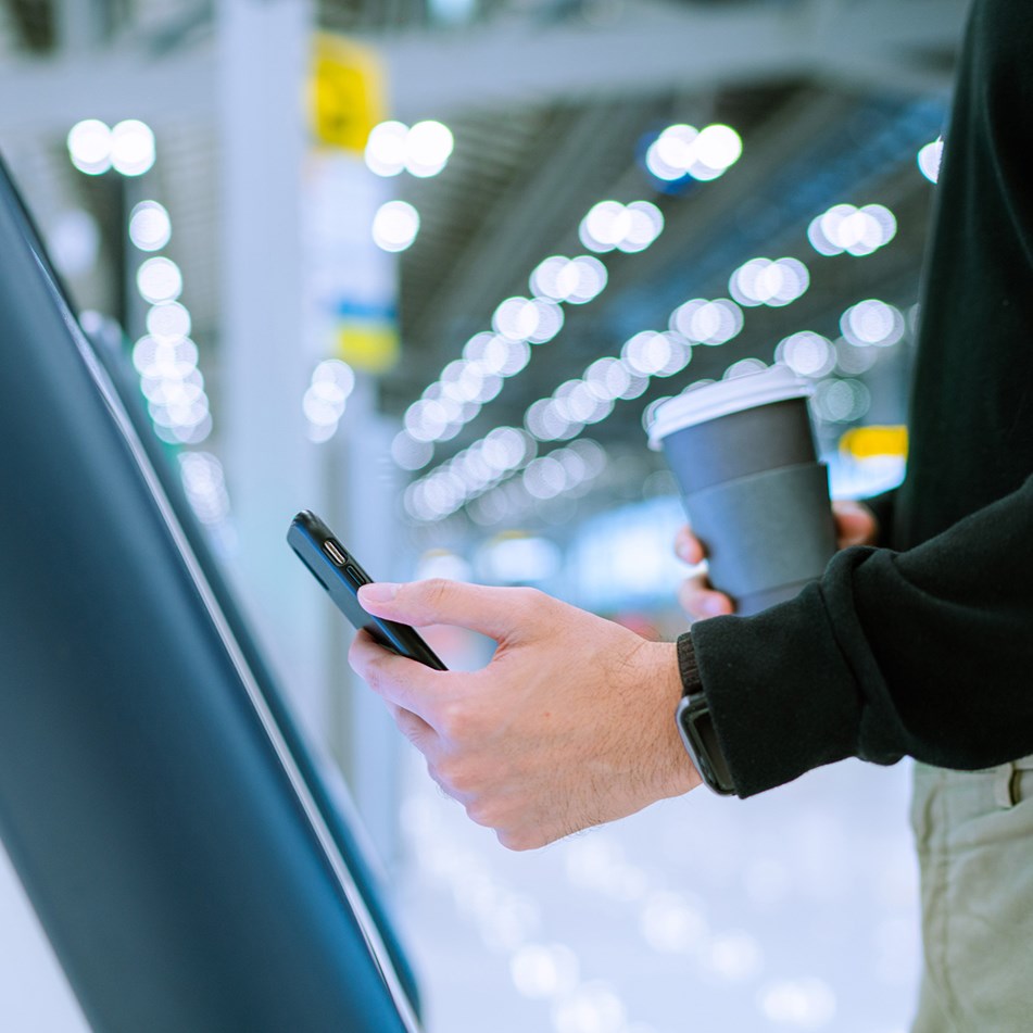 Why leading airports and airlines want biometrics now